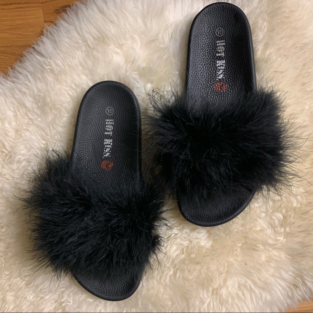 Hot Kiss Fuzzy Slide Sandals
